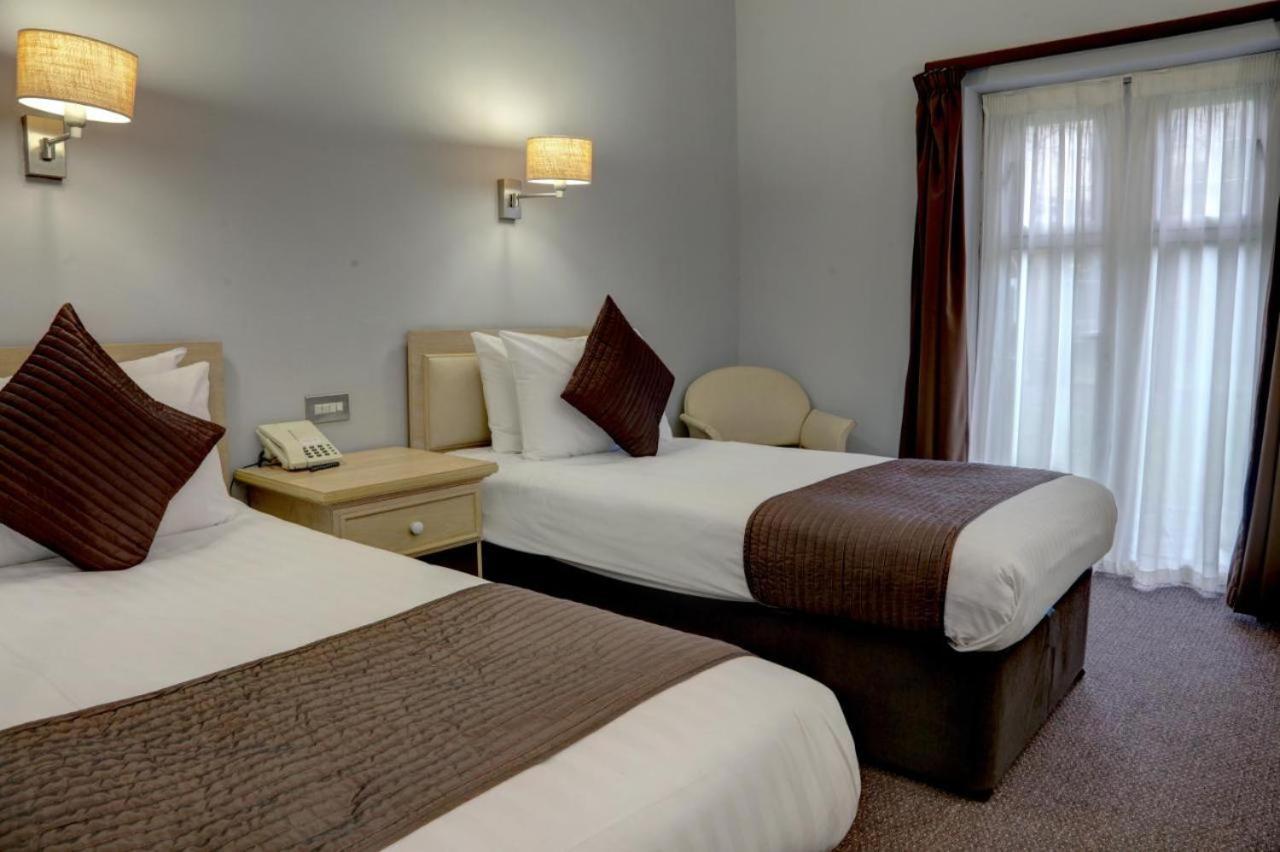 סוליהול The Regency Hotel מראה חיצוני תמונה