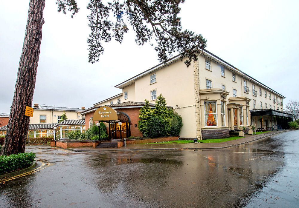 סוליהול The Regency Hotel מראה חיצוני תמונה